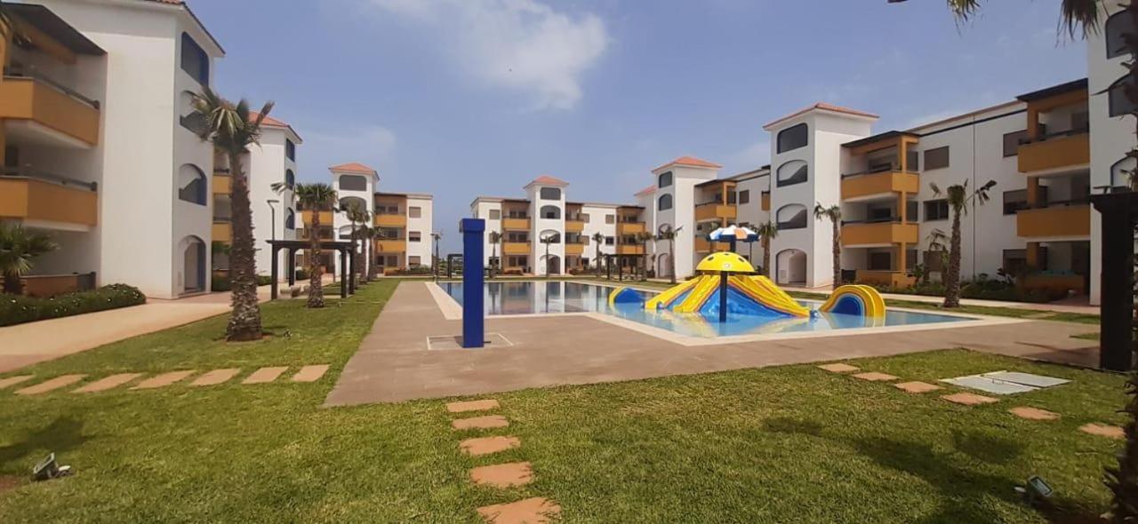 Apartement Haut Standing Avec Piscine A La Marina Saïdia Extérieur photo