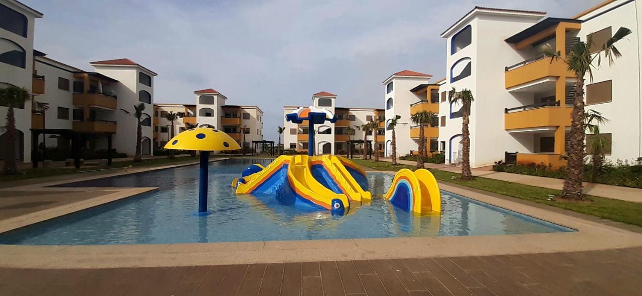 Apartement Haut Standing Avec Piscine A La Marina Saïdia Extérieur photo
