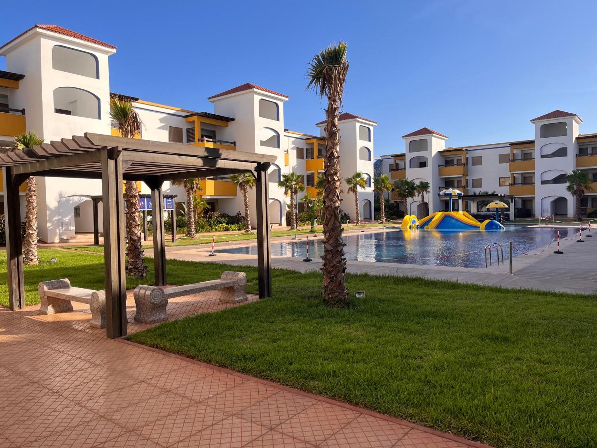 Apartement Haut Standing Avec Piscine A La Marina Saïdia Extérieur photo